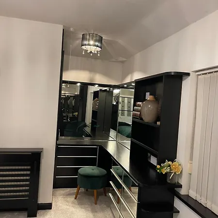 Comfy Nec, Airport Stay, Free Parking * Birmingham